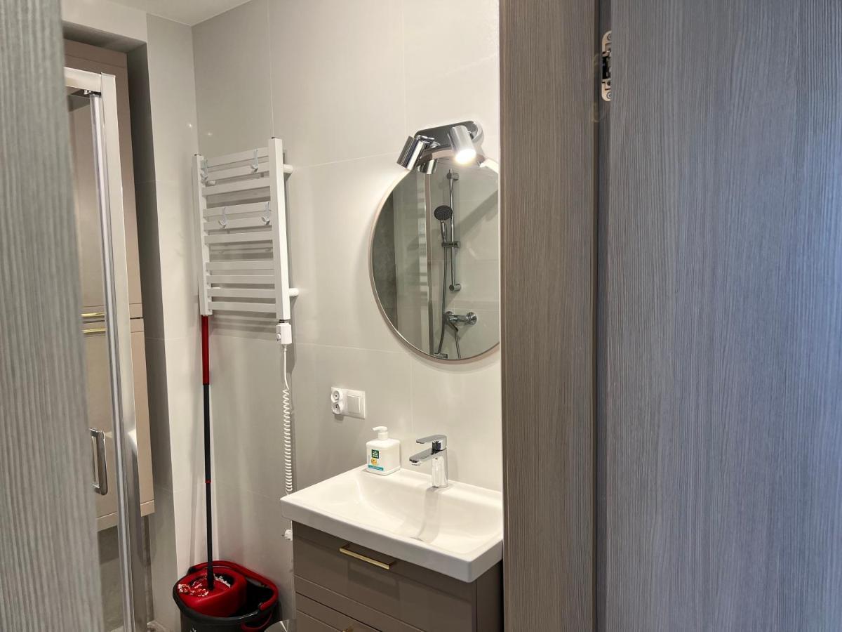 Apartament Bari 斯维诺乌伊希切 外观 照片