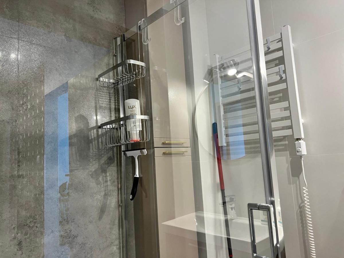 Apartament Bari 斯维诺乌伊希切 外观 照片