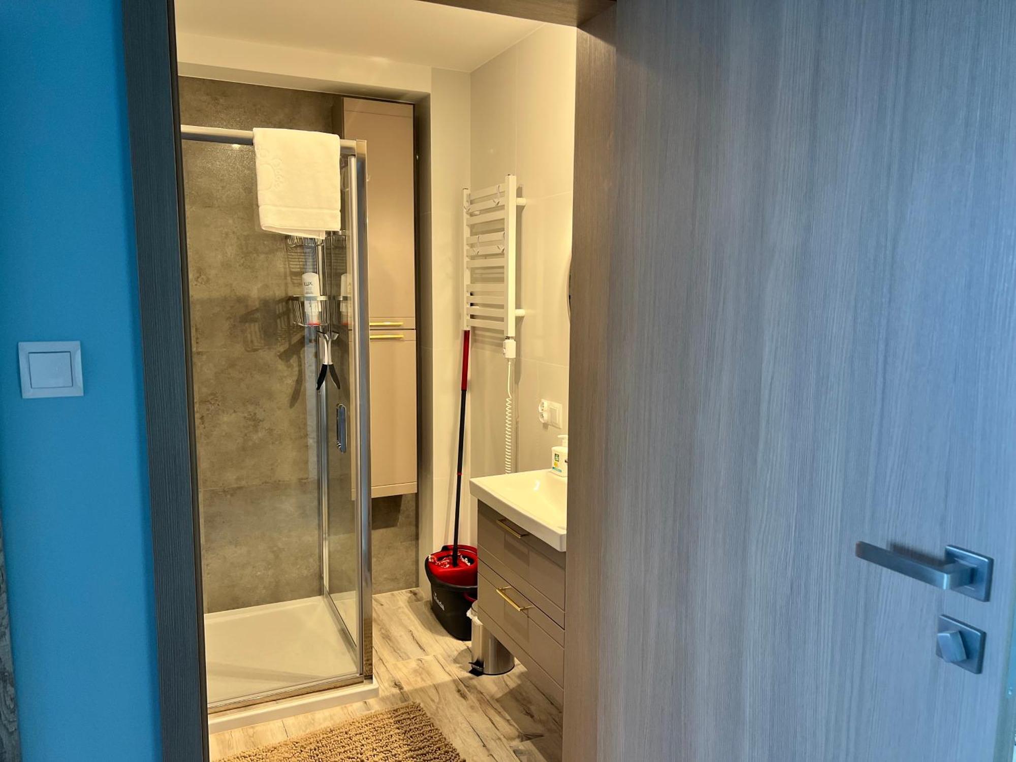 Apartament Bari 斯维诺乌伊希切 外观 照片